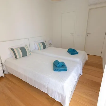 Modern 2br With Pool, Gym & Garden * Tavira